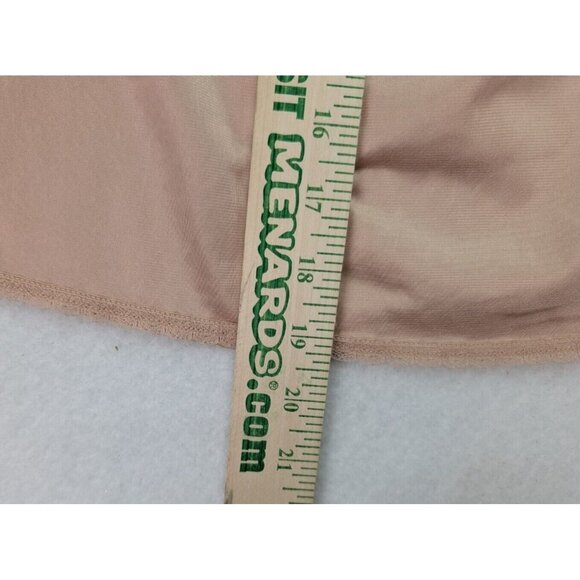 Vassarette Women's Skirt Half Slip Size Medium Beige Nylon - Picture 8 of 13